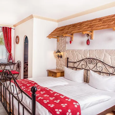 Traditions-gasthaus Bayrischer Hof Otel