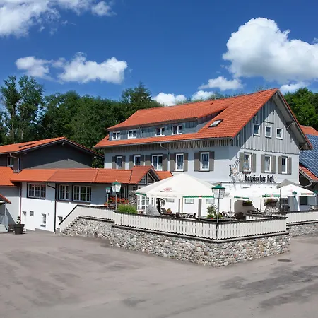 Otel Traditions-gasthaus Bayrischer Hof